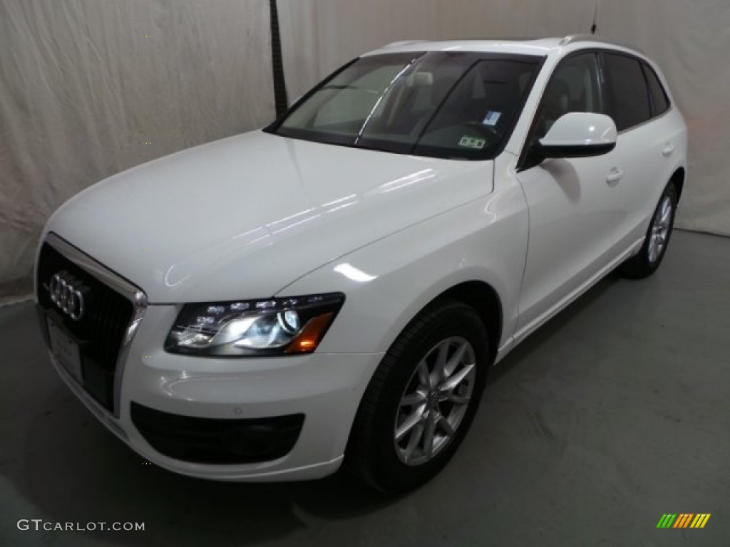 2009 Q5 3.2 Premium Plus quattro - Ibis White / Cardamom Beige photo #3