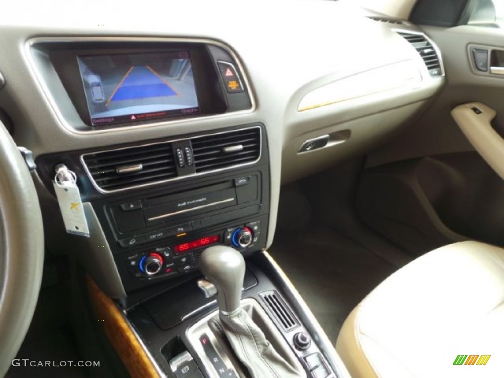 2009 Q5 3.2 Premium Plus quattro - Ibis White / Cardamom Beige photo #17