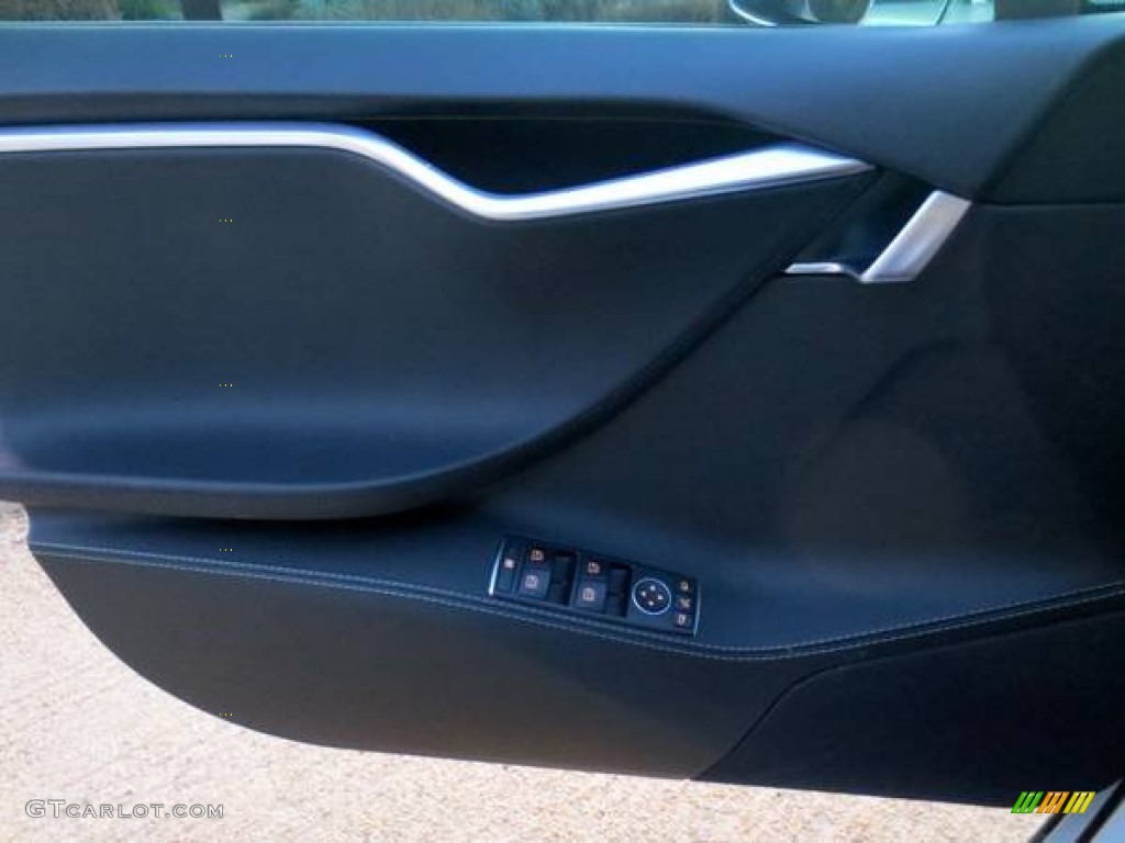 2014 Tesla Model S P85D Performance Grey Door Panel Photo #101909381