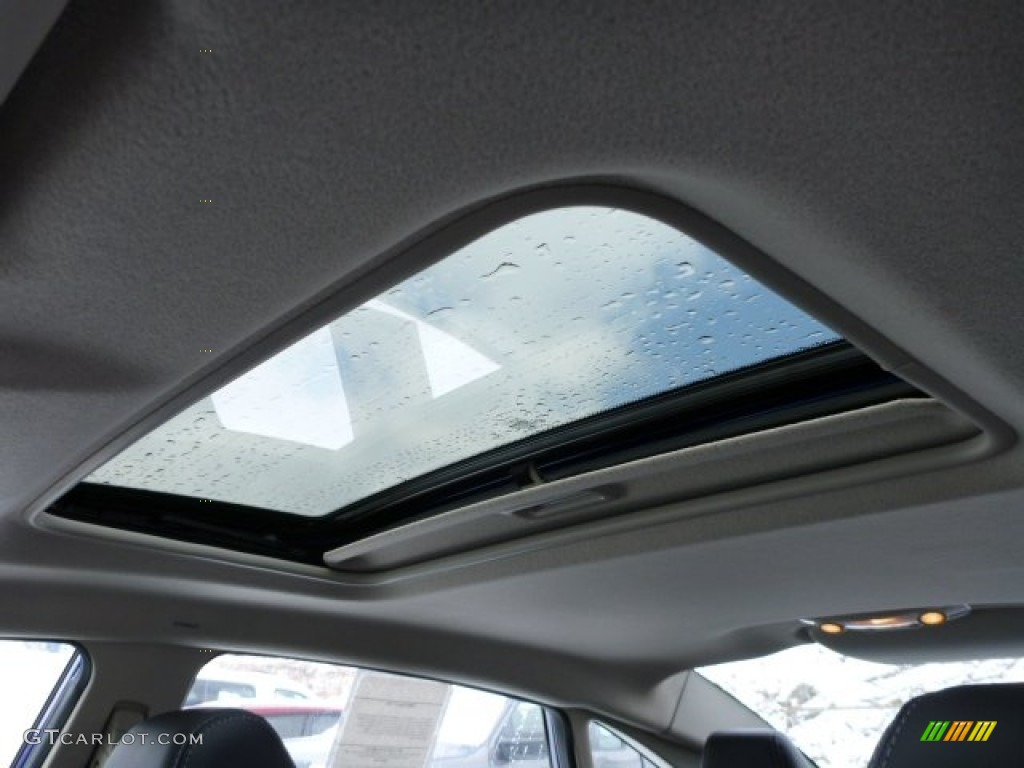 2015 Fiesta Titanium Sedan - Perfomance Blue / Charcoal Black photo #12