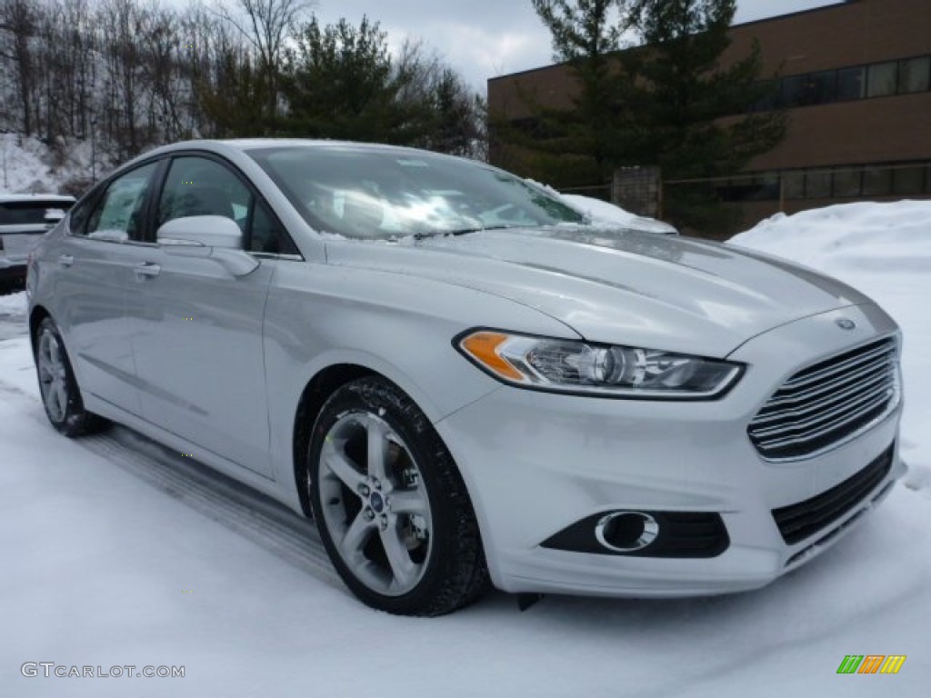 2015 Fusion SE - Ingot Silver Metallic / Charcoal Black photo #1