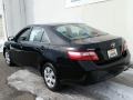 Black - Camry LE Photo No. 7
