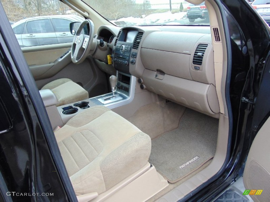 2008 Nissan Pathfinder SE V8 4x4 Cafe Latte Dashboard Photo #101918627