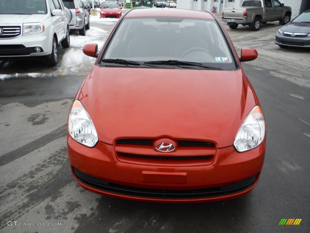 2010 Accent GS 3 Door - Tango Red / Black photo #4