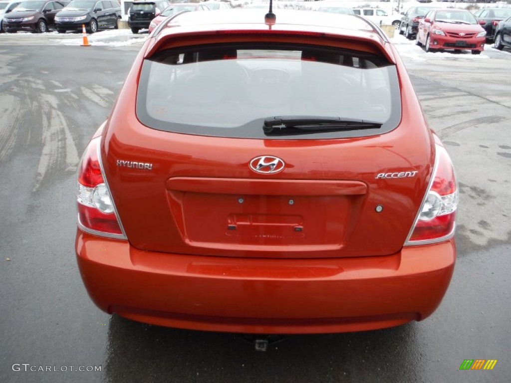 2010 Accent GS 3 Door - Tango Red / Black photo #8