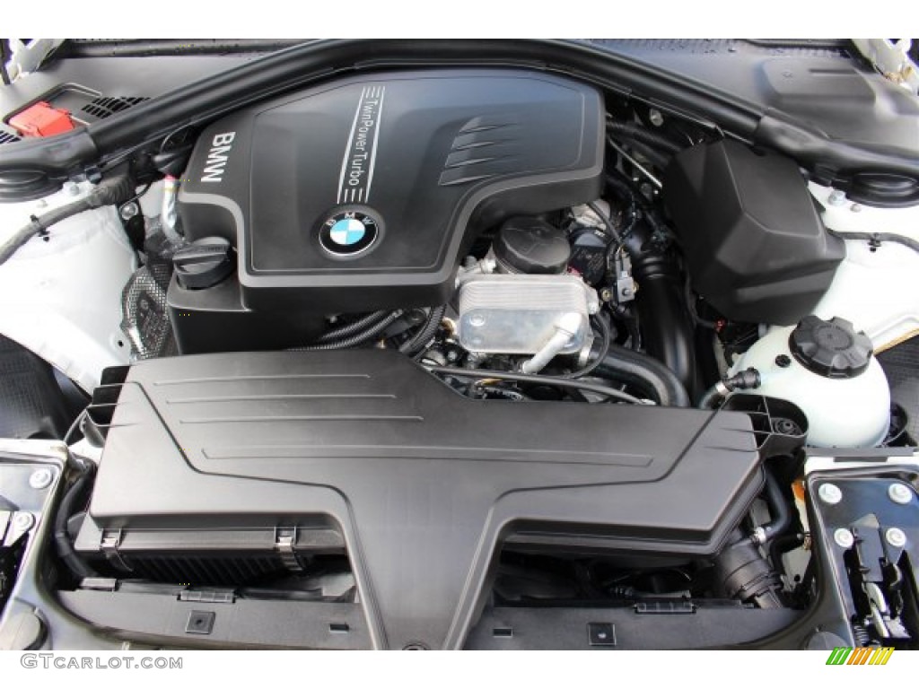 2014 BMW 3 Series 320i Sedan Engine Photos