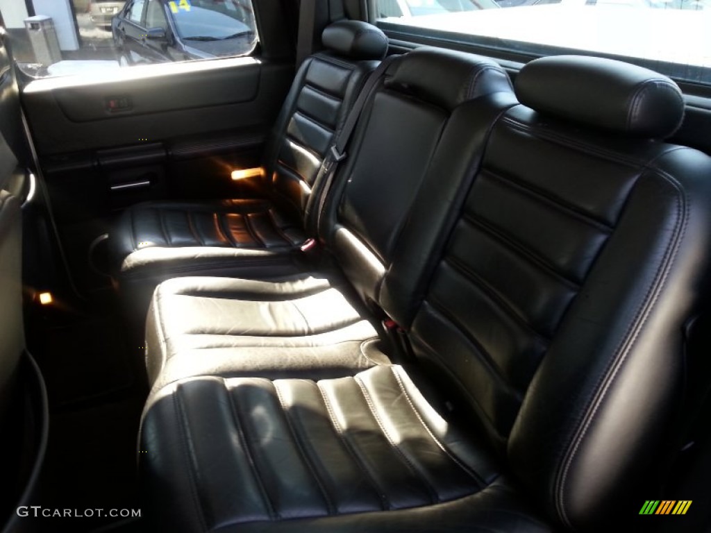 2005 Hummer H2 SUT Rear Seat Photo #101923064