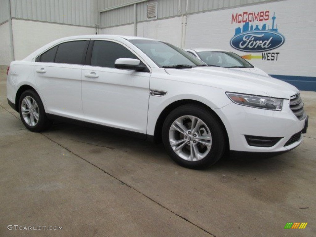 2015 Taurus SEL - Oxford White / Dune photo #1