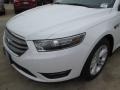 Oxford White 2015 Ford Taurus Gallery