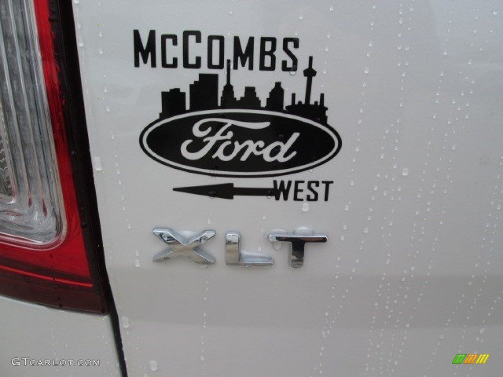 2015 Explorer XLT - White Platinum / Medium Light Stone photo #23