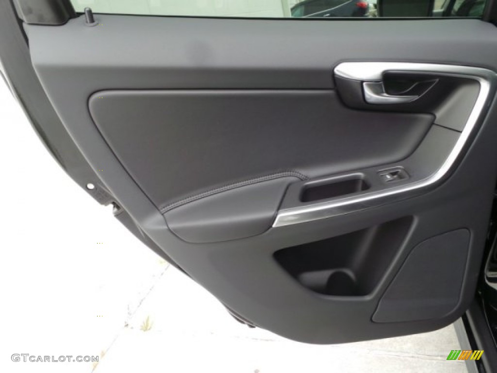 2015 Volvo XC60 T5 Drive-E Off Black Door Panel Photo #101924486