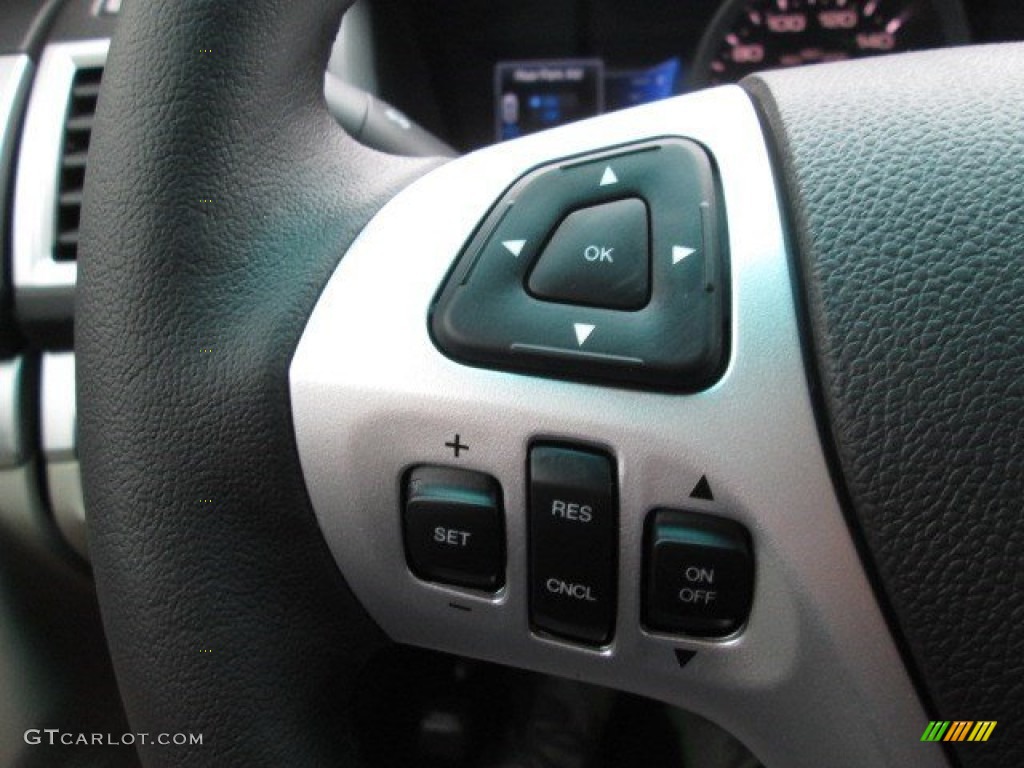 2015 Explorer XLT - White Platinum / Medium Light Stone photo #34