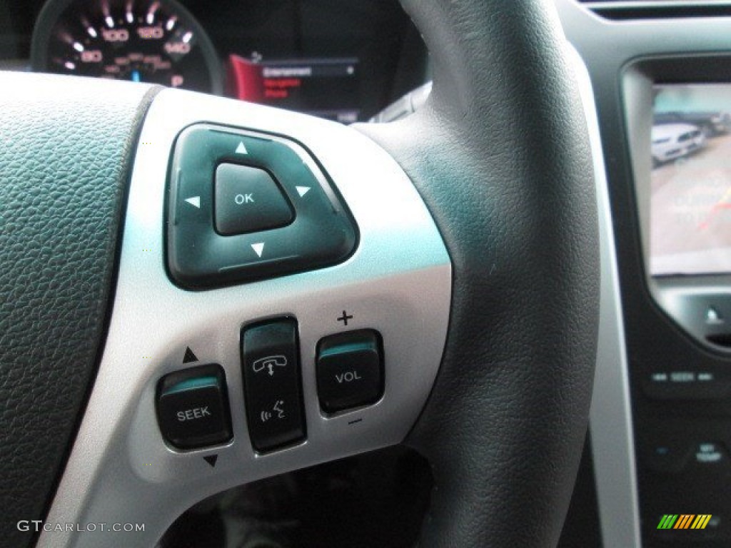 2015 Explorer XLT - White Platinum / Medium Light Stone photo #35