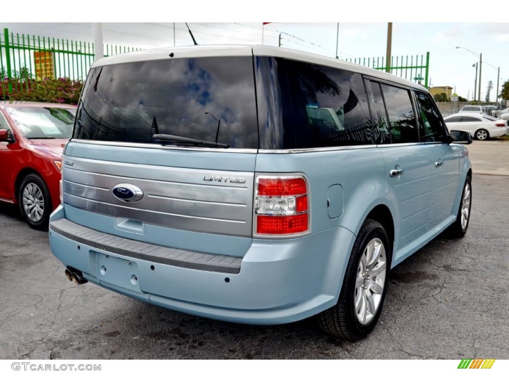 2009 Flex Limited - Light Ice Blue Metallic / Medium Light Stone photo #10