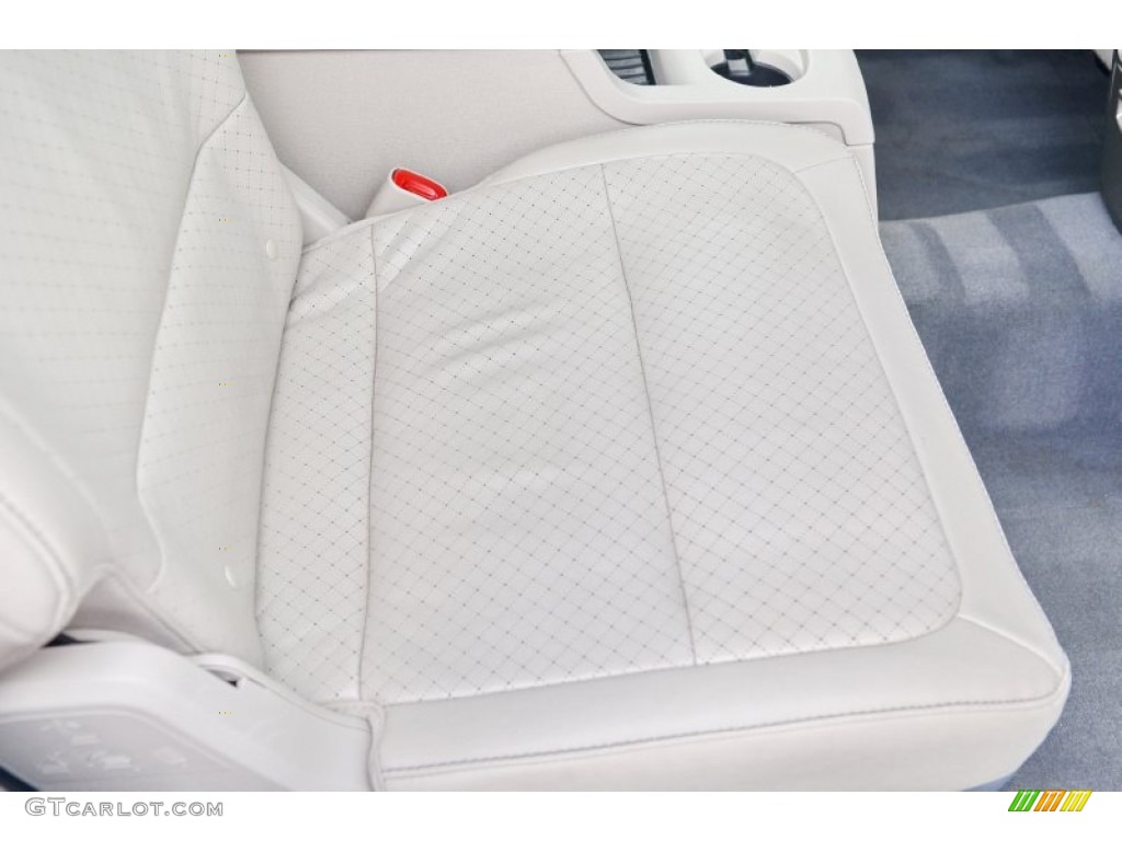 2009 Ford Flex Limited Rear Seat Photo #101926400