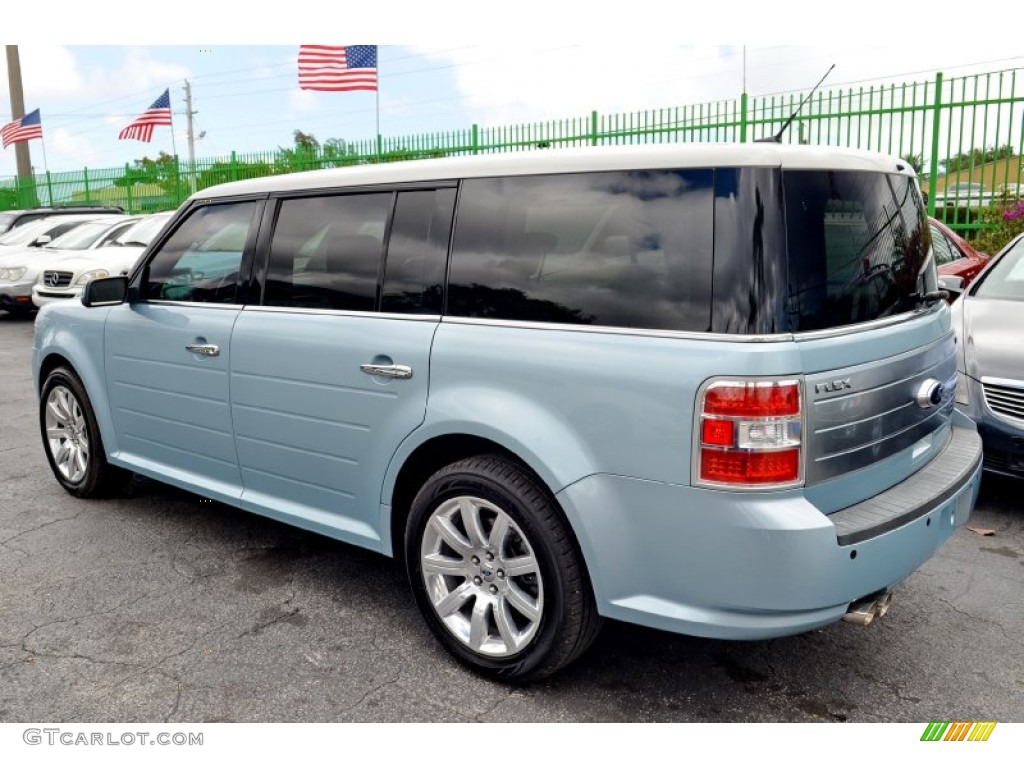 2009 Flex Limited - Light Ice Blue Metallic / Medium Light Stone photo #35