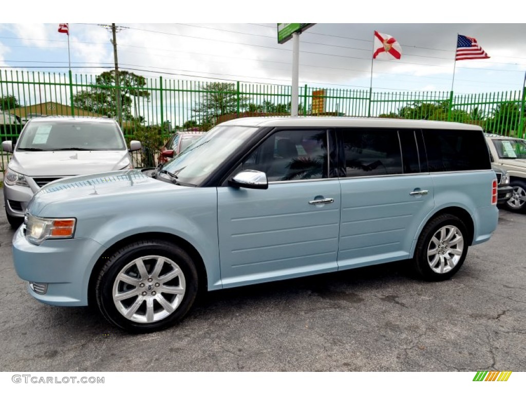 2009 Flex Limited - Light Ice Blue Metallic / Medium Light Stone photo #39