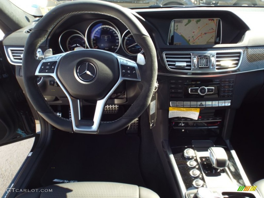 2015 Mercedes-Benz E 63 AMG S 4Matic Sedan Black Dashboard Photo #101928008