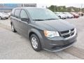 Dark Charcoal Pearl - Grand Caravan SXT Photo No. 8