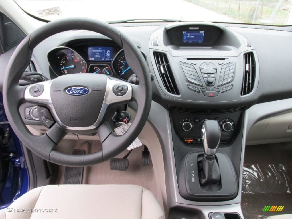 2015 Ford Escape SE Medium Light Stone Dashboard Photo #101931593
