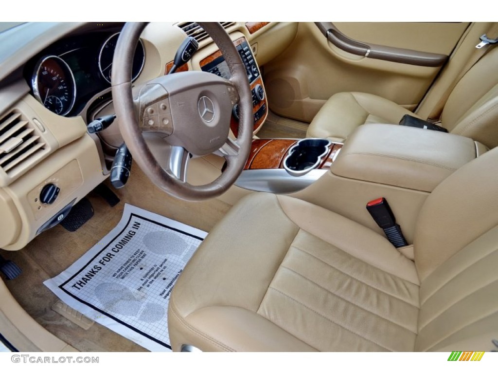 Macadamia Interior 2006 Mercedes-Benz R 350 4Matic Photo #101932364