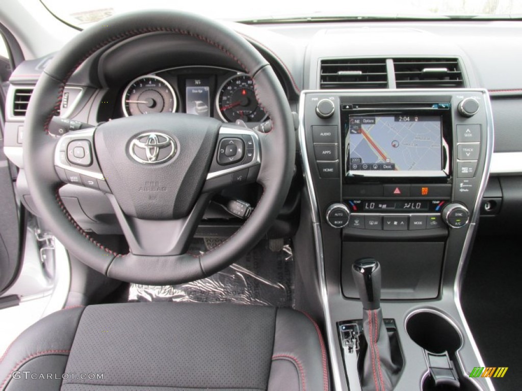 2015 Camry XSE - Celestial Silver Metallic / Black photo #24