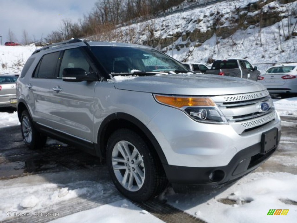 2015 Explorer XLT 4WD - Ingot Silver / Charcoal Black photo #1