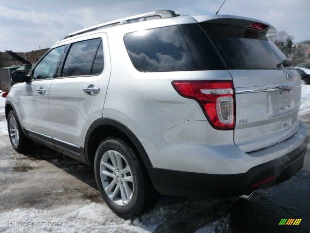 2015 Explorer XLT 4WD - Ingot Silver / Charcoal Black photo #4