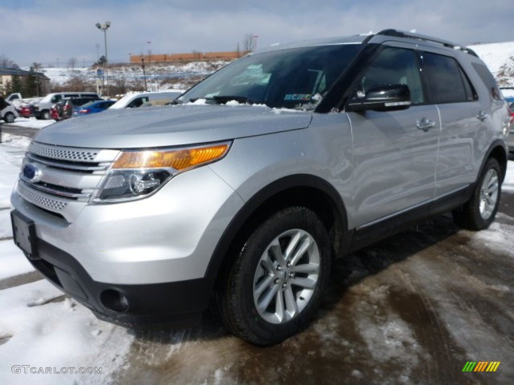 2015 Explorer XLT 4WD - Ingot Silver / Charcoal Black photo #5