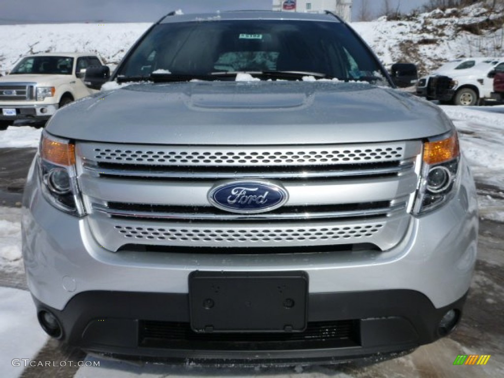 2015 Explorer XLT 4WD - Ingot Silver / Charcoal Black photo #6