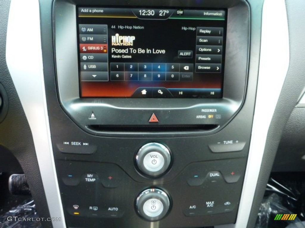 2015 Explorer XLT 4WD - Ingot Silver / Charcoal Black photo #15