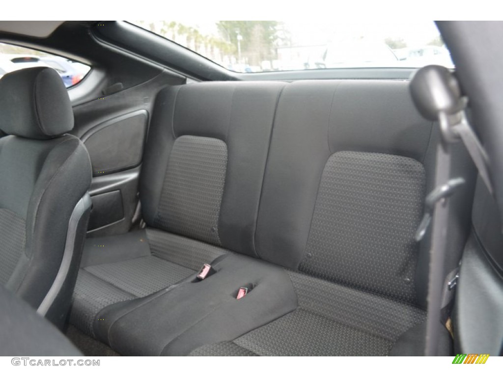 2007 Hyundai Tiburon GS Rear Seat Photos