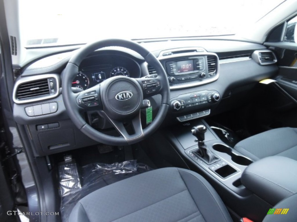 Satin Black Interior 2016 Kia Sorento LX AWD Photo #101936718