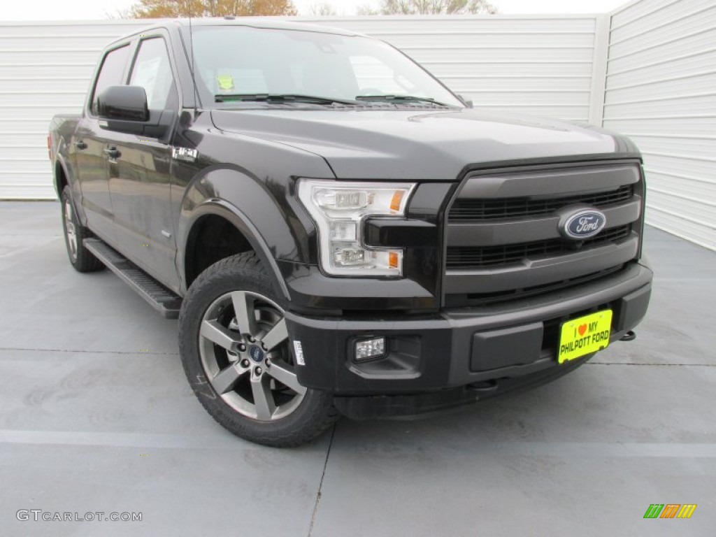 2015 F150 Lariat SuperCrew 4x4 - Tuxedo Black Metallic / Black photo #2