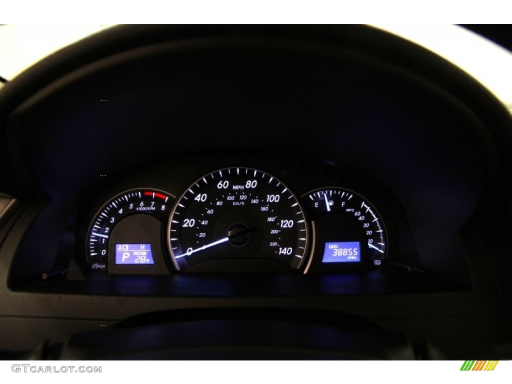 2013 Camry LE - Champagne Mica / Ivory photo #7