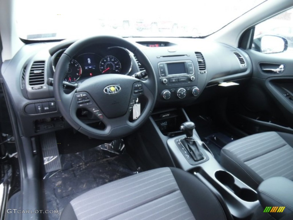 Gray Interior 2015 Kia Forte Koup EX Photo #101938151
