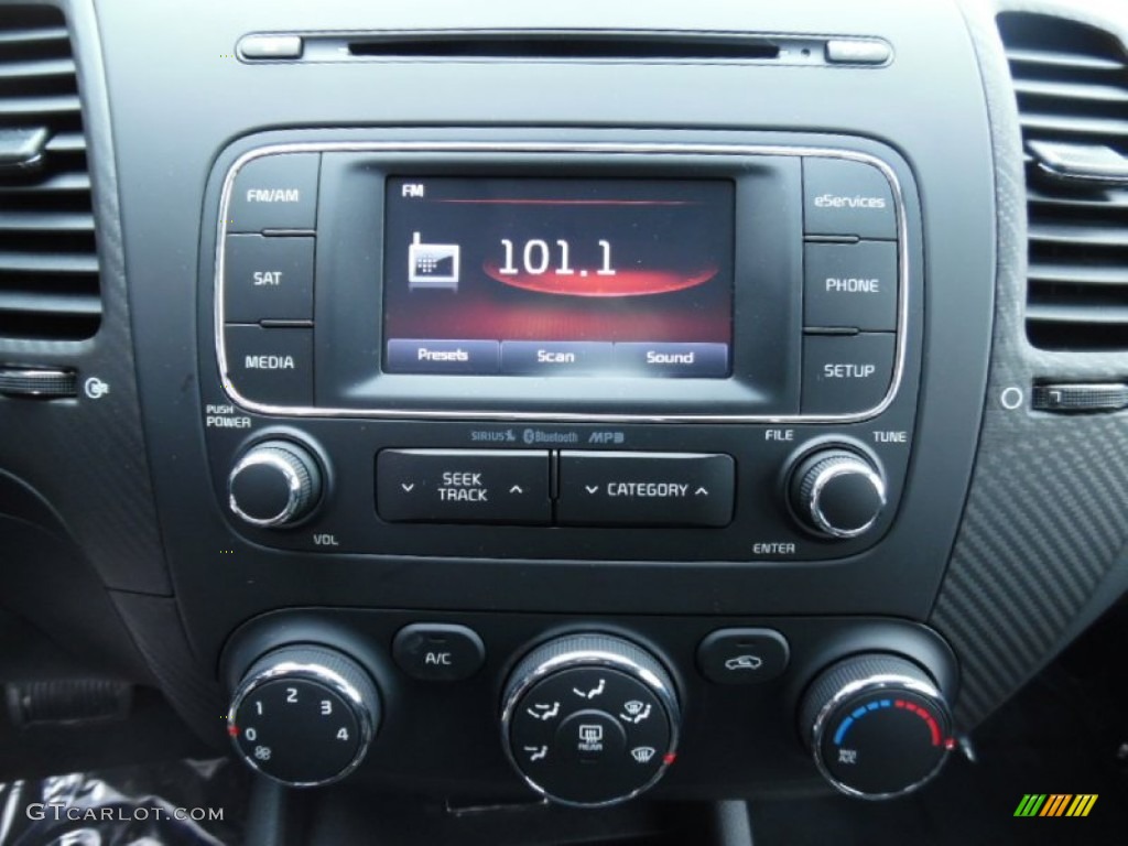 2015 Kia Forte Koup EX Audio System Photo #101938253
