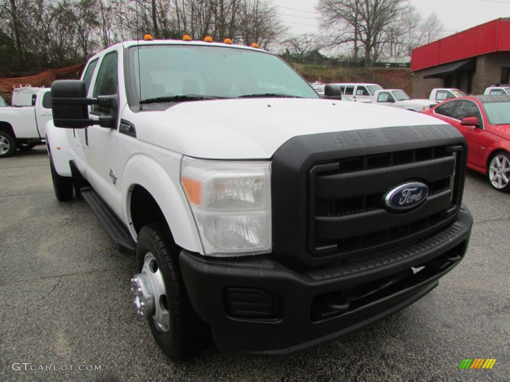 2012 F350 Super Duty XL Crew Cab 4x4 Dually - Oxford White / Steel photo #4