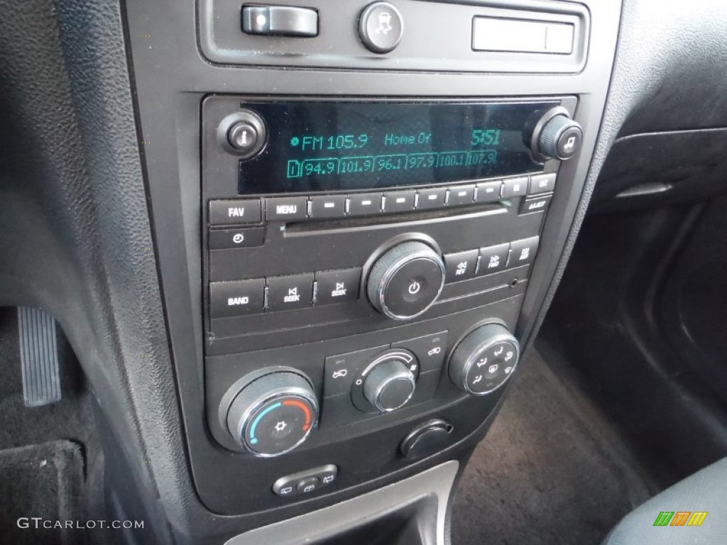 2011 HHR LT - Cyber Gray Metallic / Ebony photo #17