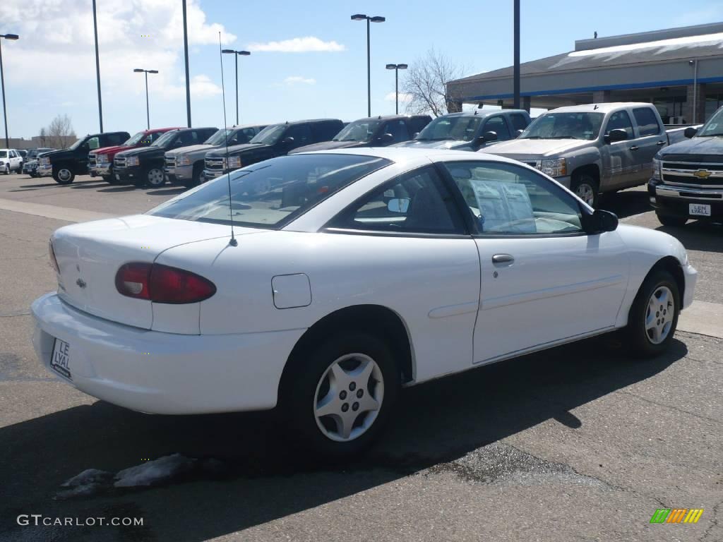 2000 Cavalier Coupe - Bright White / Neutral photo #6