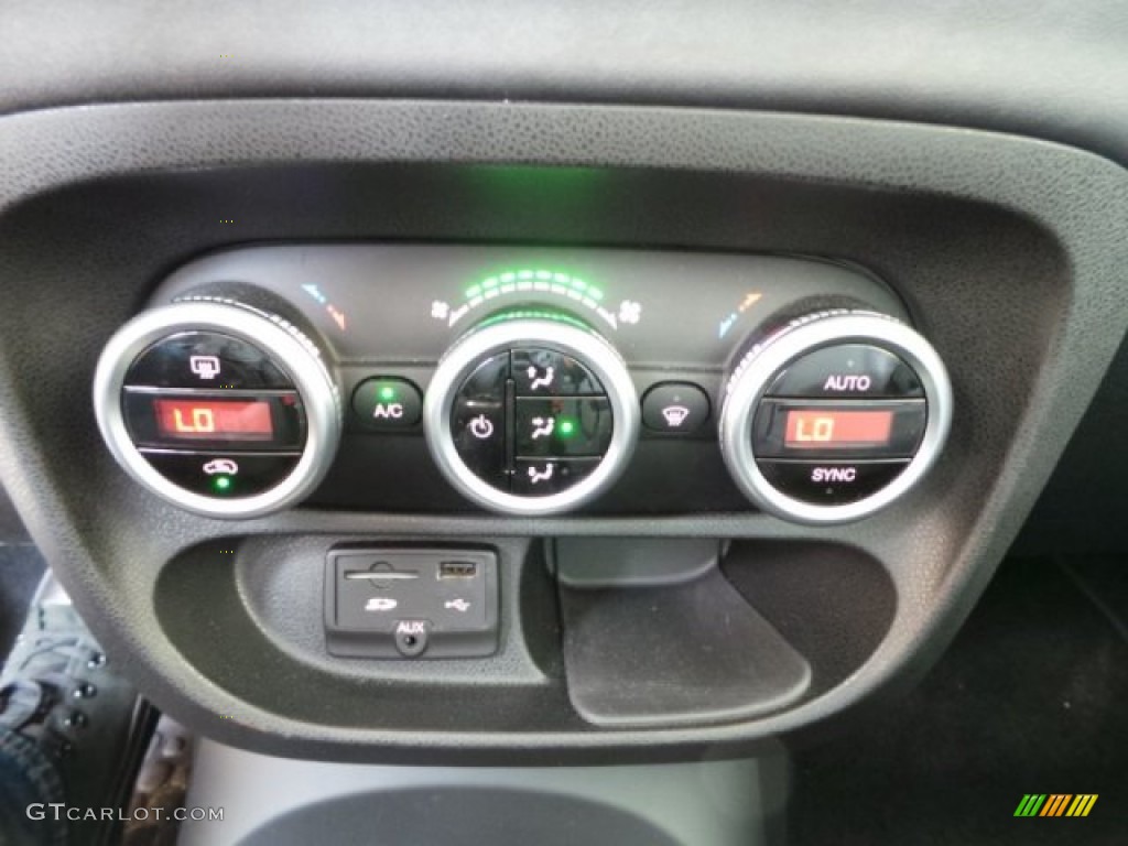 2014 500L Lounge - Nero (Black) / Grigio/Cementite (Light Grey/Grey) photo #22