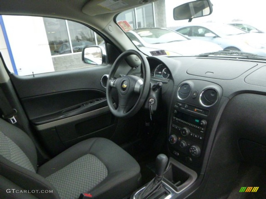 2011 HHR LT - Arctic Ice White / Gray photo #19