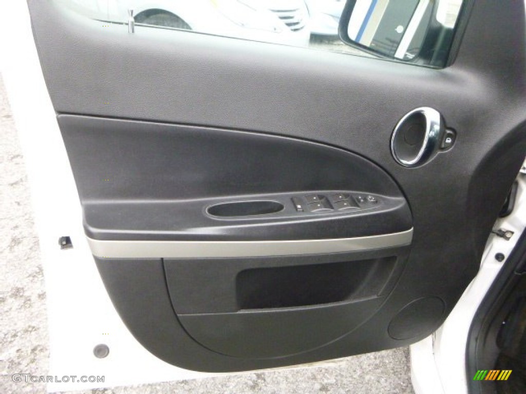 2011 HHR LT - Arctic Ice White / Gray photo #25
