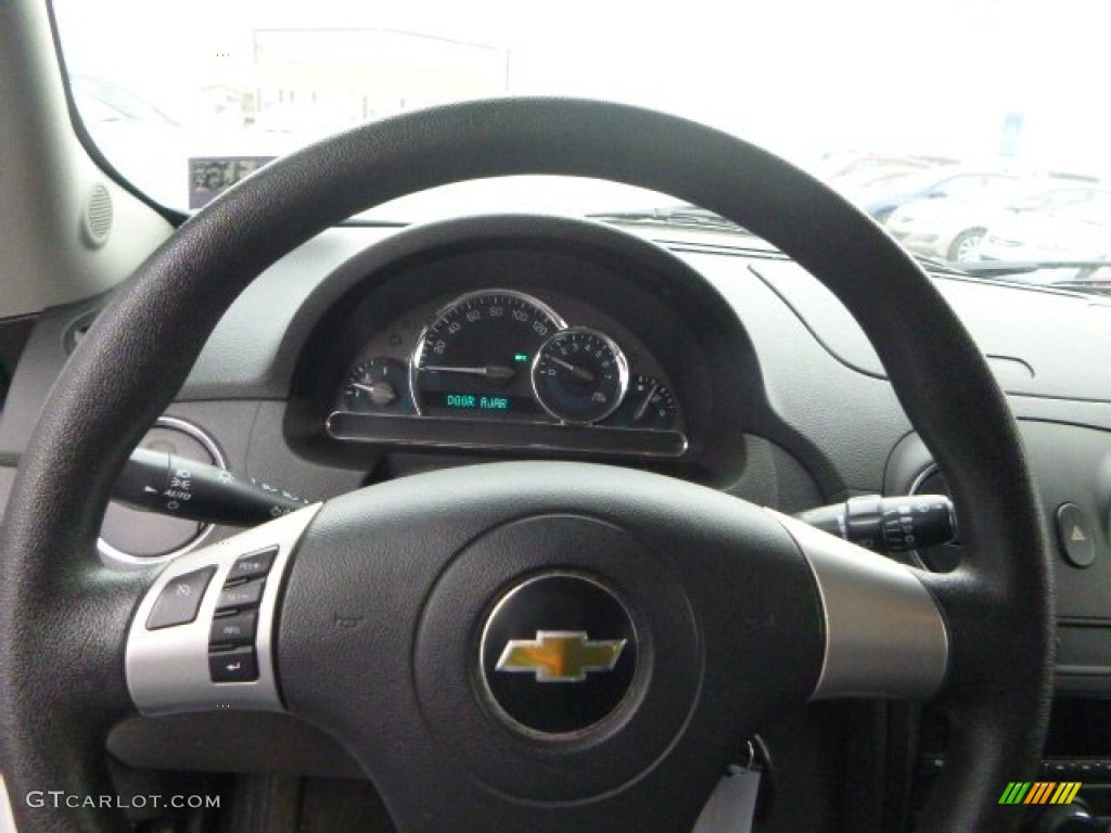 2011 HHR LT - Arctic Ice White / Gray photo #29