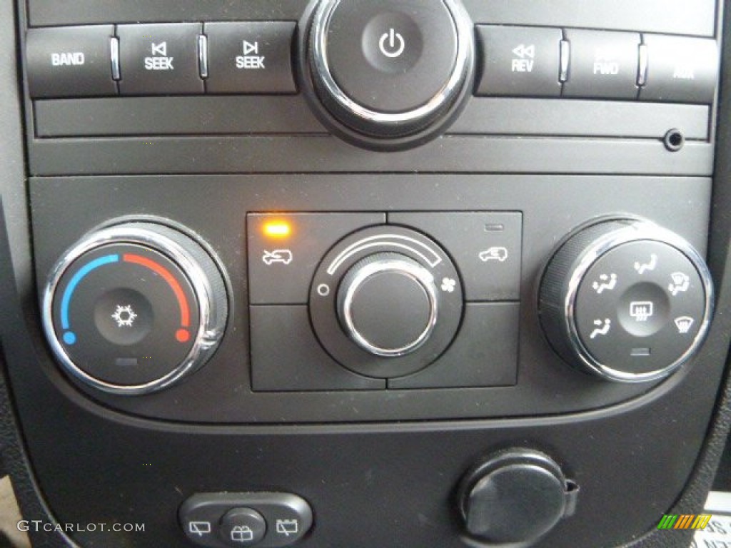 2011 HHR LT - Arctic Ice White / Gray photo #35