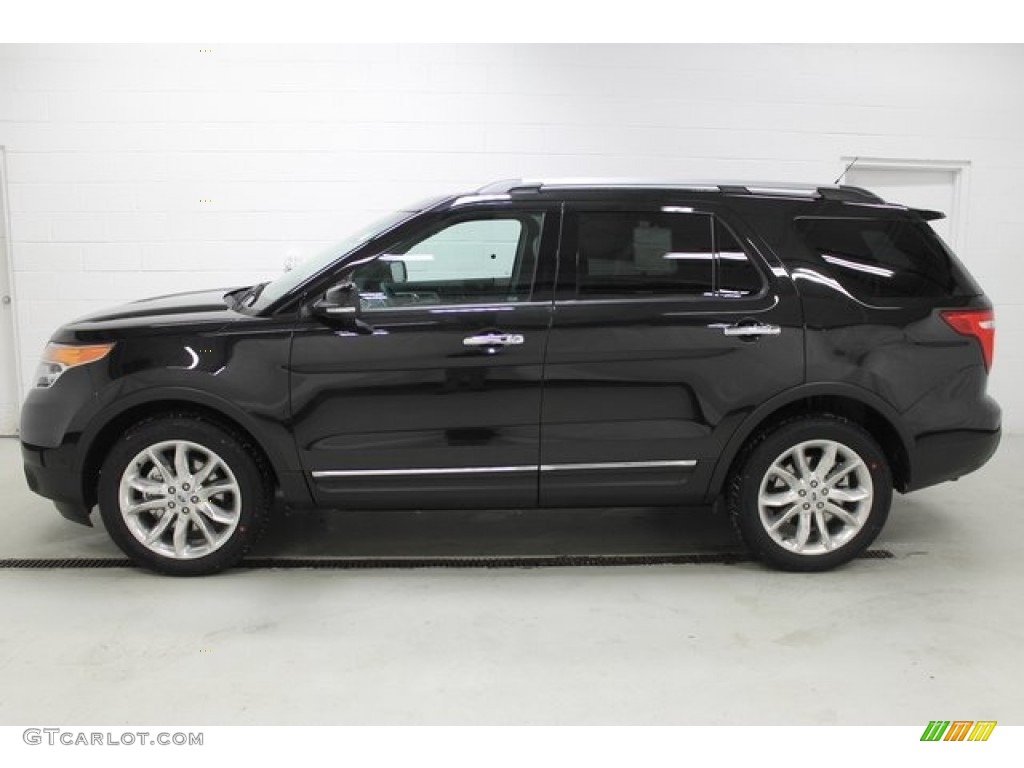 2015 Explorer Limited 4WD - Tuxedo Black / Charcoal Black photo #1