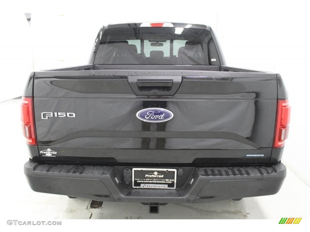 2015 F150 XLT SuperCrew 4x4 - Tuxedo Black Metallic / Black photo #5