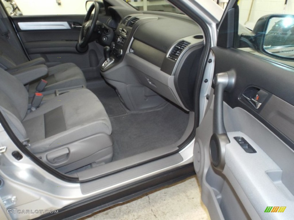 2011 Honda CR-V SE 4WD Front Seat Photos