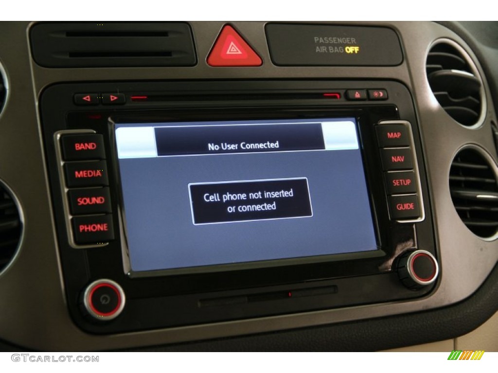 2011 Volkswagen Tiguan SEL 4Motion Controls Photo #101959748