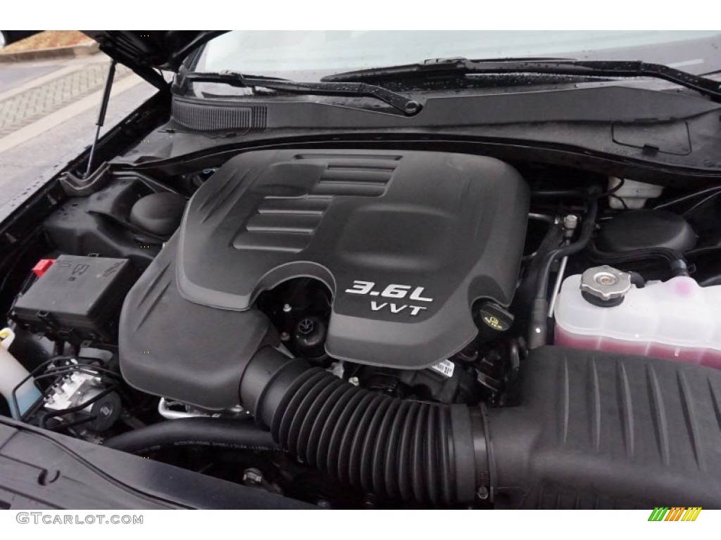2015 Chrysler 300 Limited 3.6 Liter DOHC 24-Valve VVT Pentastar V6 Engine Photo #101961236